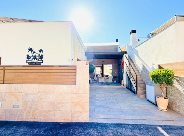 Wiederverkauf - Villa - Los Montesinos - La Herada