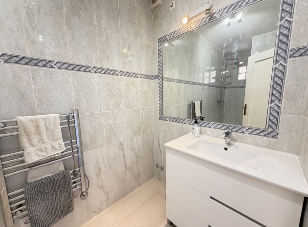 Resale - Townhouse - La Zenia - amapolas