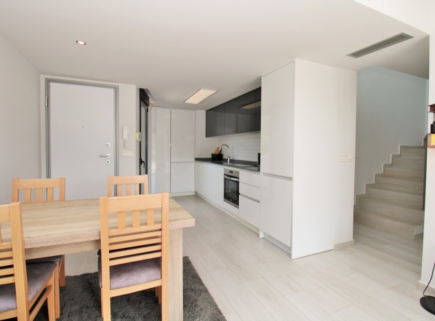 Wiederverkauf - Wohnung - Villamartin