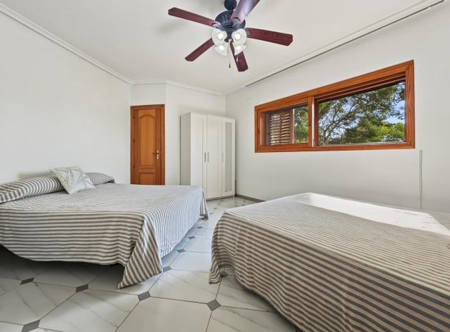 Wederverkoop - Villa - Orihuela - Campoamor
