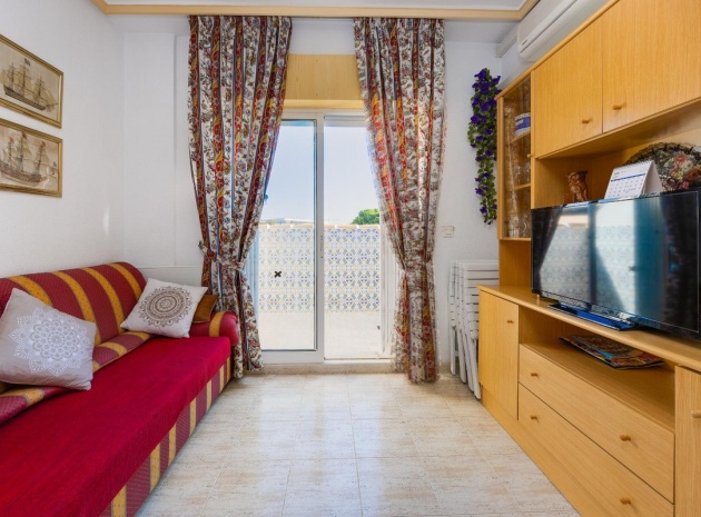 Återförsäljning - Lägenhet - Torrevieja - Torrevieja Centro