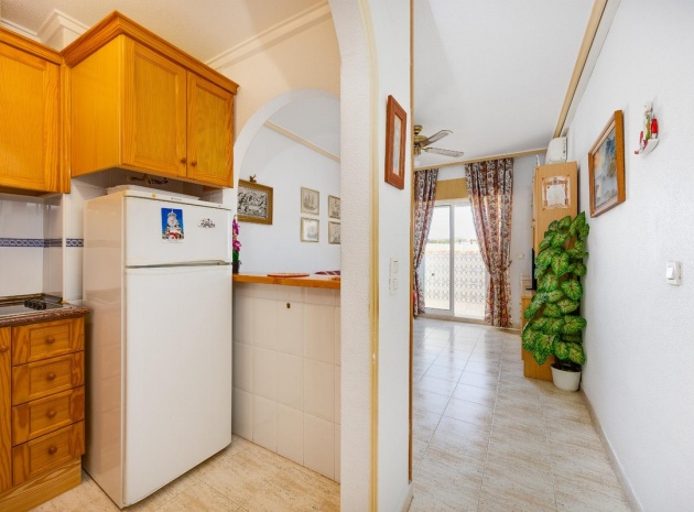Återförsäljning - Lägenhet - Torrevieja - Torrevieja Centro