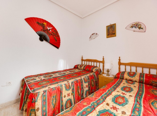 Återförsäljning - Lägenhet - Torrevieja - Torrevieja Centro