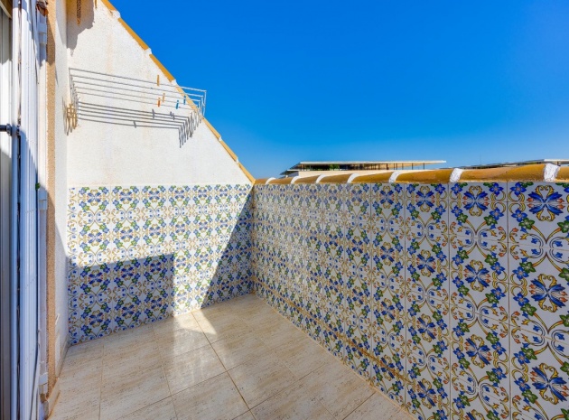 Återförsäljning - Lägenhet - Torrevieja - Torrevieja Centro
