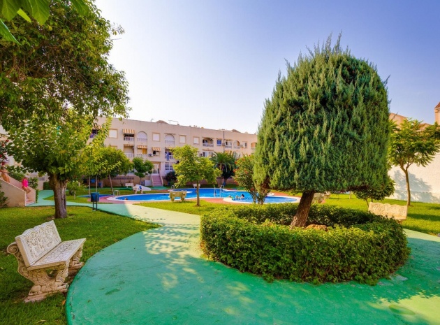 Återförsäljning - Lägenhet - Torrevieja - Torrevieja Centro