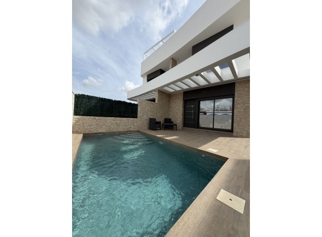 Återförsäljning - Villa - Los Montesinos - Los Montesinos Centro