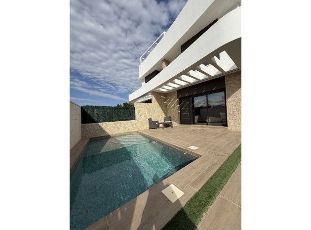 Återförsäljning - Villa - Los Montesinos - Los Montesinos Centro