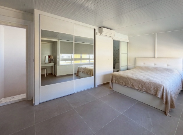 Resale - Townhouse - Orihuela - La Regia