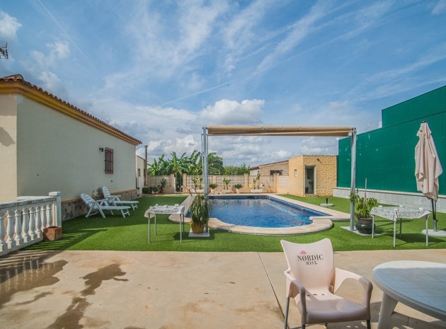 Återförsäljning - Villa - Orihuela - la matanza