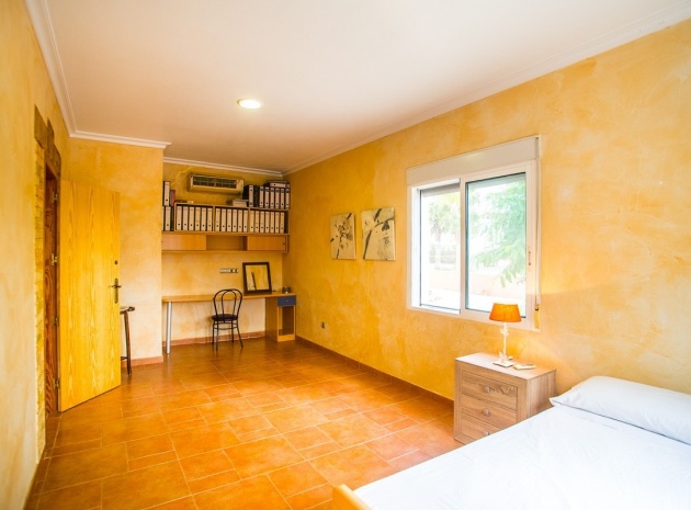 Återförsäljning - Villa - Orihuela - la matanza