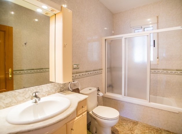 Återförsäljning - Villa - Orihuela - la matanza