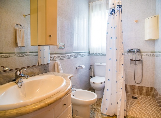 Återförsäljning - Villa - Orihuela - la matanza