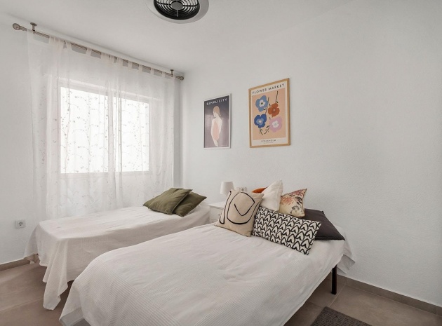Revente - Appartement - Torrevieja - Playa De Los Locos