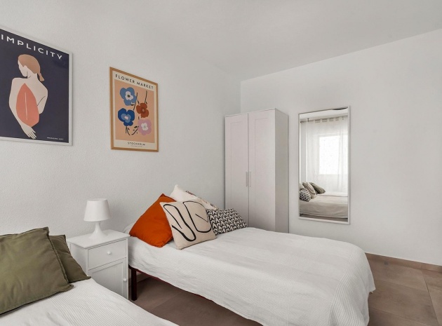 Revente - Appartement - Torrevieja - Playa De Los Locos