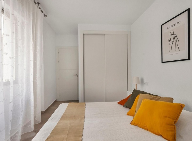 Revente - Appartement - Torrevieja - Playa De Los Locos