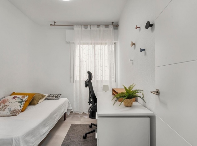 Revente - Appartement - Torrevieja - Playa De Los Locos