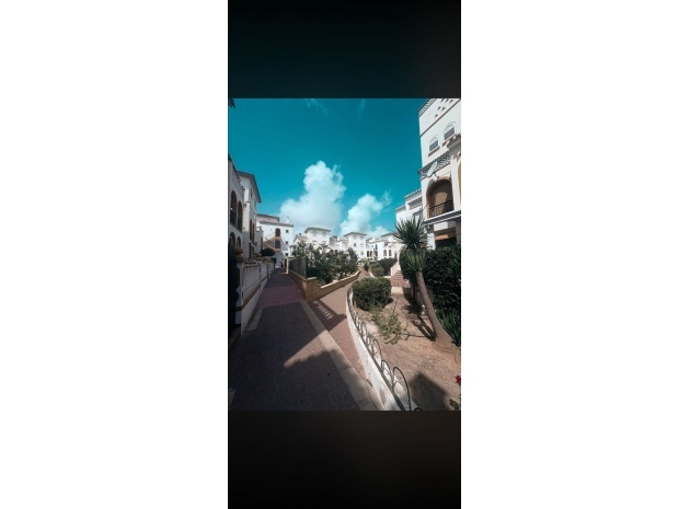 Återförsäljning - Lägenhet - Torrevieja - La Mata