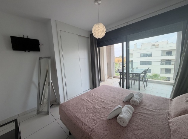 Resale - Apartment - Orihuela - Villamartin