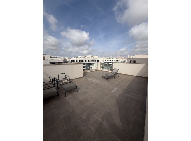 Resale - Apartment - Orihuela - Villamartin