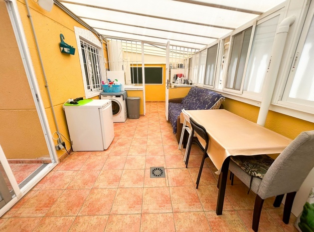 Återförsäljning - Lägenhet - Torrevieja - La Mata
