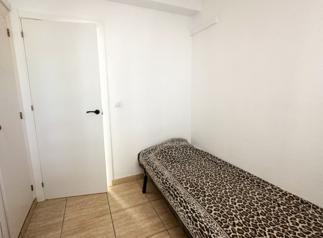Återförsäljning - Lägenhet - Orihuela - La Zenia