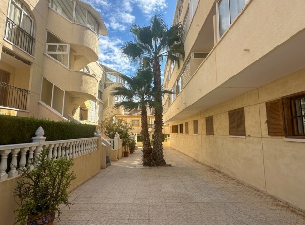 Återförsäljning - Lägenhet - Orihuela - La Zenia