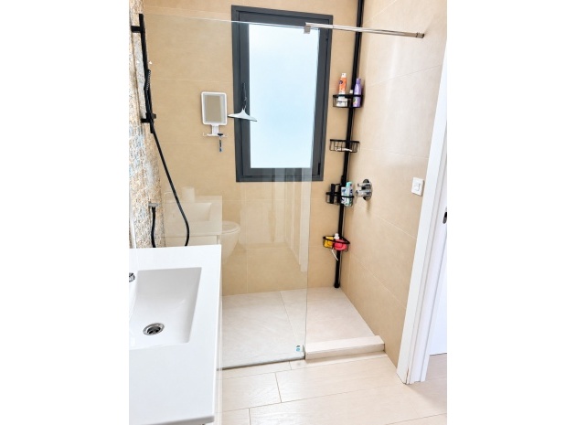 Resale - Villa - Rojales