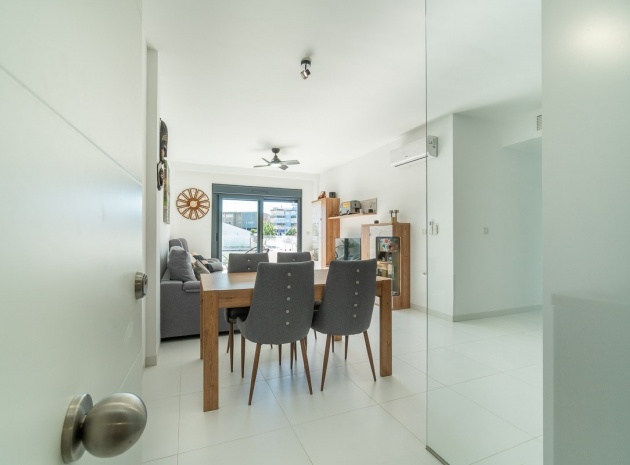 Wiederverkauf - Wohnung - San Miguel de Salinas - Res. Samsara