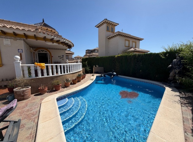 Återförsäljning - Villa - Orihuela - Villamartin