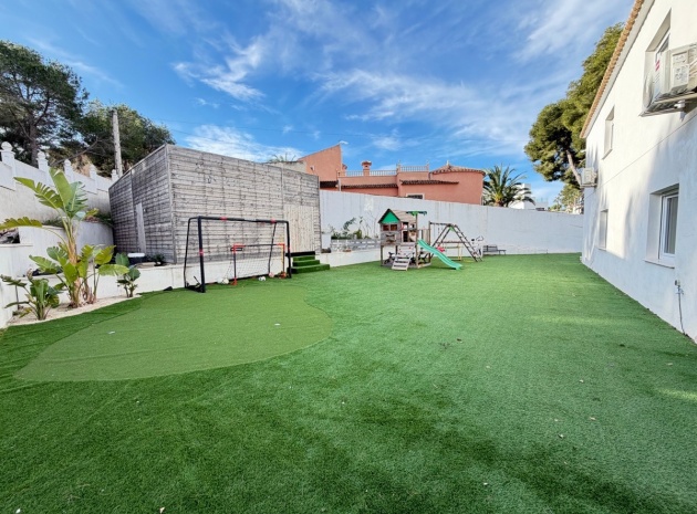 Wiederverkauf - Villa - Orihuela - Villamartin