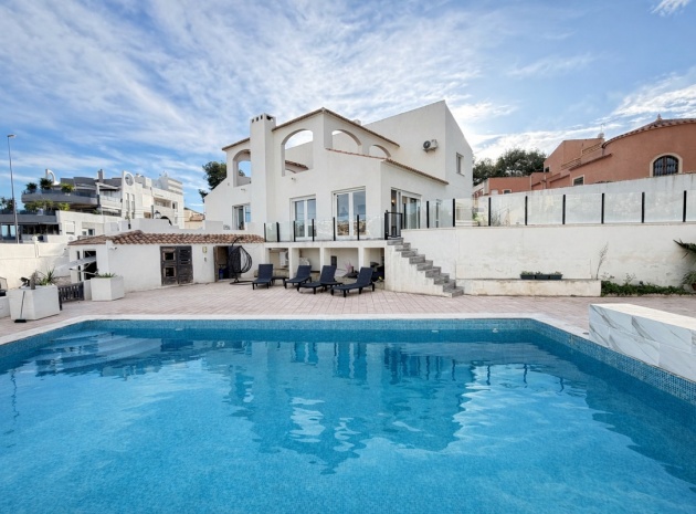 Wiederverkauf - Villa - Orihuela - Villamartin