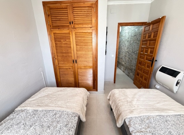 Resale - Villa - Torrevieja - San Luis
