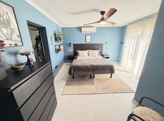 Resale - Villa - Torrevieja - San Luis