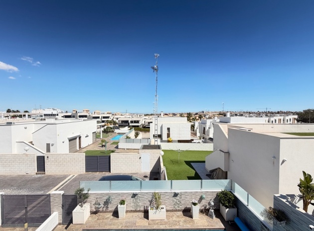 Wiederverkauf - Villa - Orihuela - Villamartin
