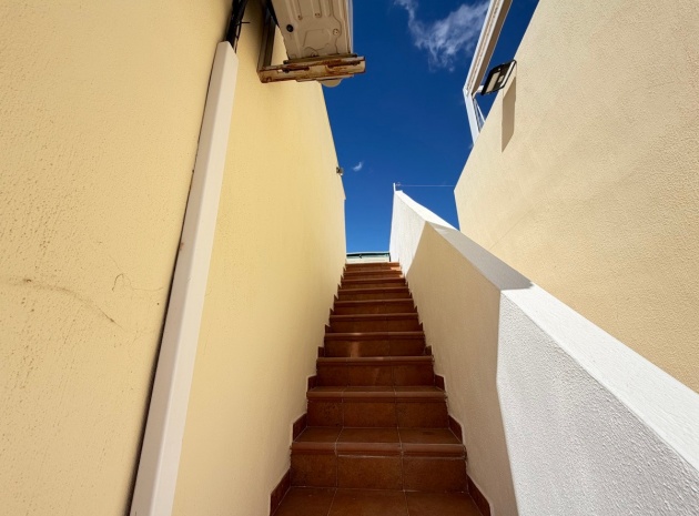 Återförsäljning - Lägenhet - Orihuela - Villamartin