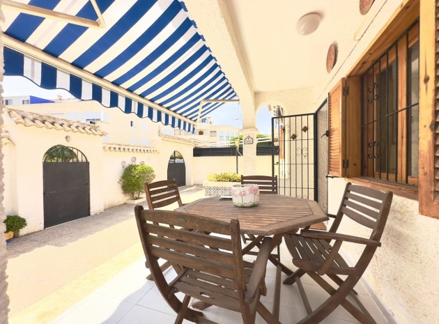 Återförsäljning - Villa - Orihuela - Cabo Roig