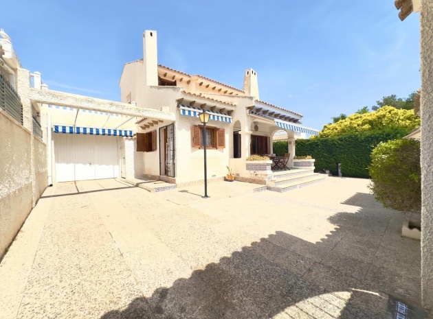 Återförsäljning - Villa - Orihuela - Cabo Roig