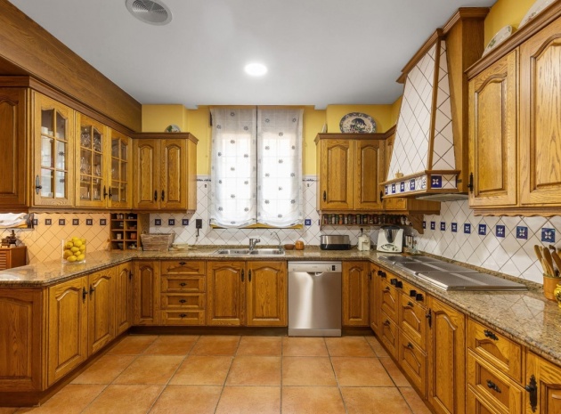Återförsäljning - Villa - Torrevieja - Torrevieja Centro