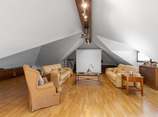 Återförsäljning - Villa - Torrevieja - Torrevieja Centro