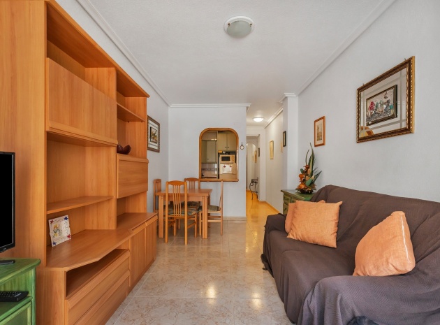 Återförsäljning - Lägenhet - Torrevieja