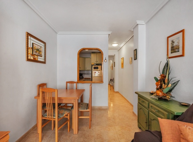 Återförsäljning - Lägenhet - Torrevieja