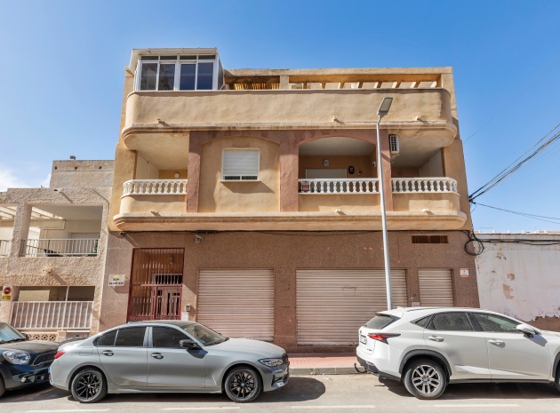 Återförsäljning - Lägenhet - Torrevieja
