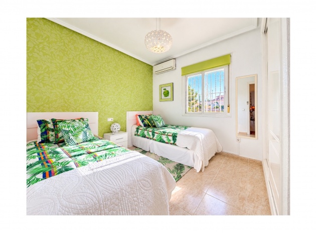 Resale - Townhouse - Ciudad Quesada - Dona Pepa