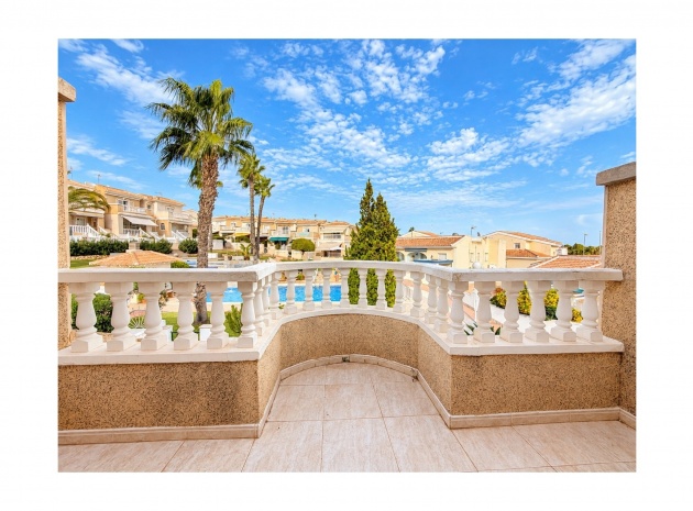 Resale - Townhouse - Ciudad Quesada - Dona Pepa
