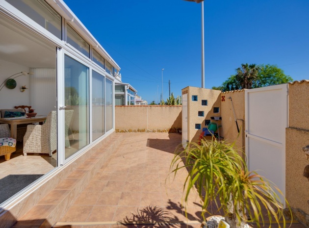 Återförsäljning - Villa - Orihuela Costa - Lomas de Don Juan