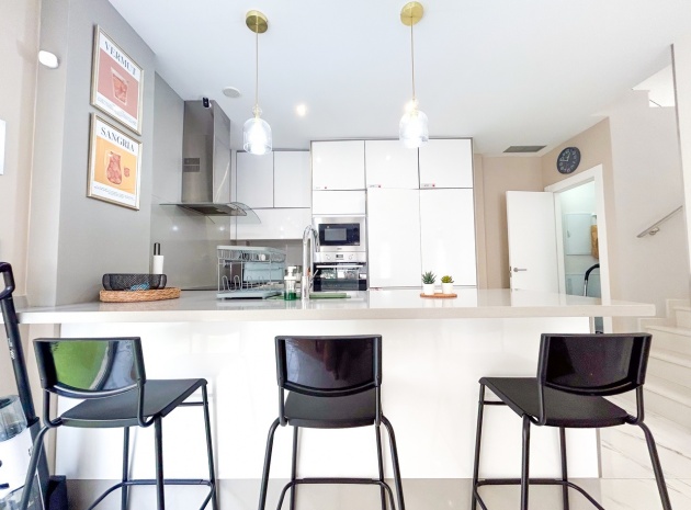 Resale - Villa - Villamartin - PAU 26