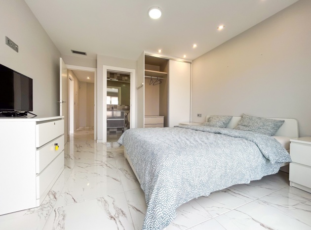 Resale - Villa - Villamartin - PAU 26