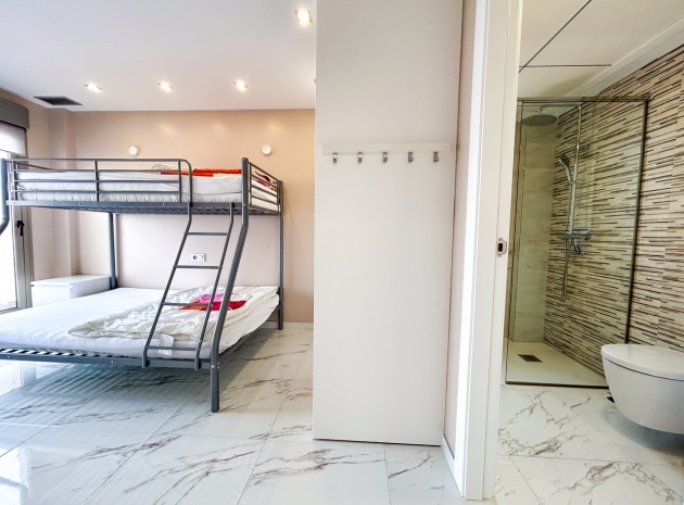 Resale - Villa - Villamartin - PAU 26