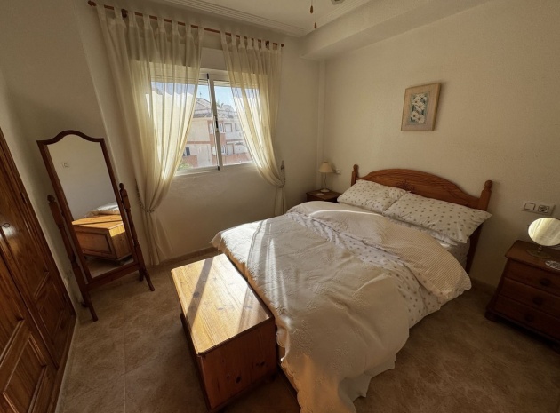 Resale - Apartment - Orihuela - Villamartin