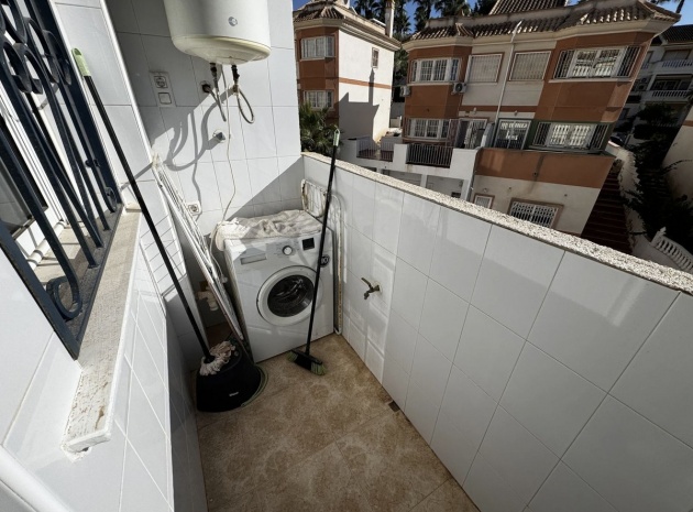 Resale - Apartment - Orihuela - Villamartin